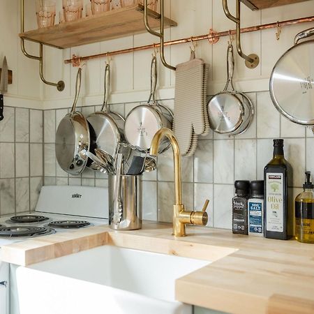 Queen City Bungalow & Cottages バーリントン エクステリア 写真
