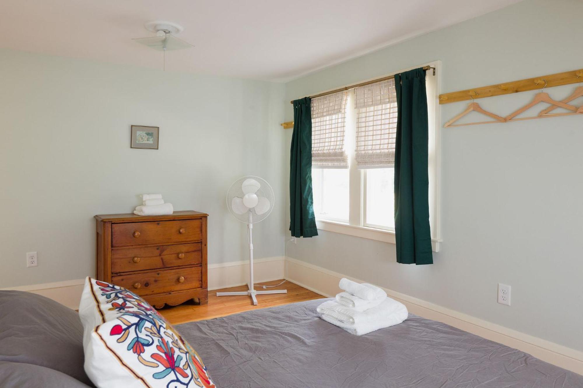 Queen City Bungalow & Cottages バーリントン エクステリア 写真