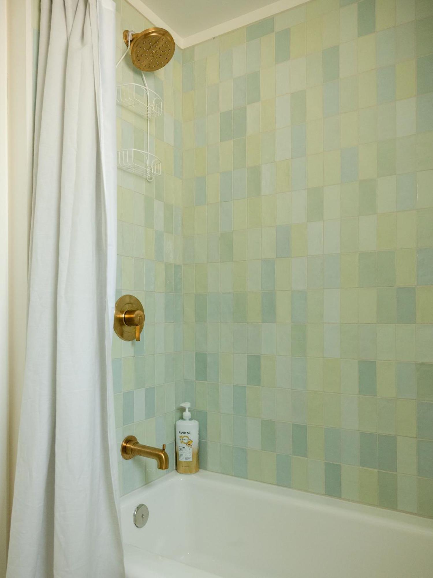 Queen City Bungalow & Cottages バーリントン エクステリア 写真
